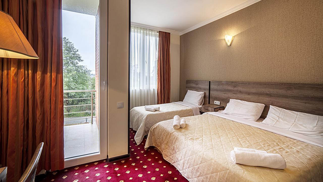 Orange Hotel 高尼奥 外观 照片
